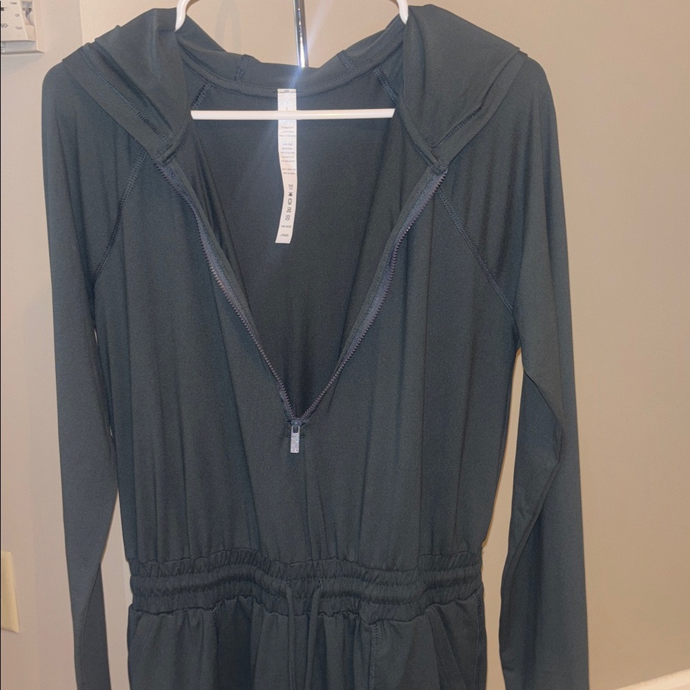 Getting Out Long Sleeve Hooded Zip-Up Athleisure Dress Romper Large Dark Green - Picture 10 of 12